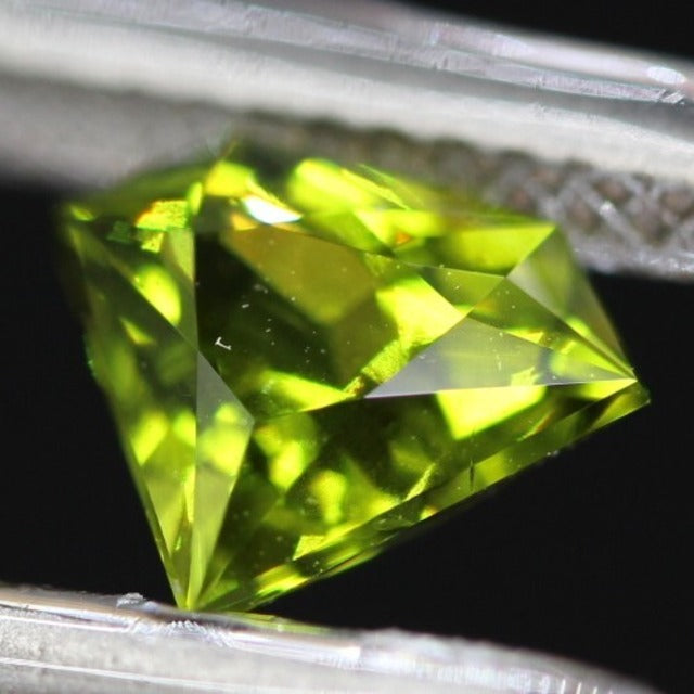 Andradite (Demantoid) Garnet 0.896ct. / Tanzania