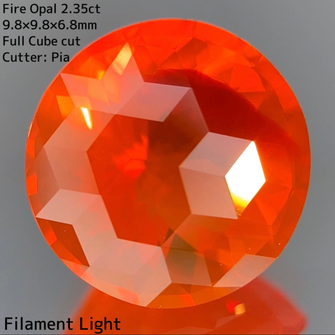 Fire Opal 2.35ct / Mexico