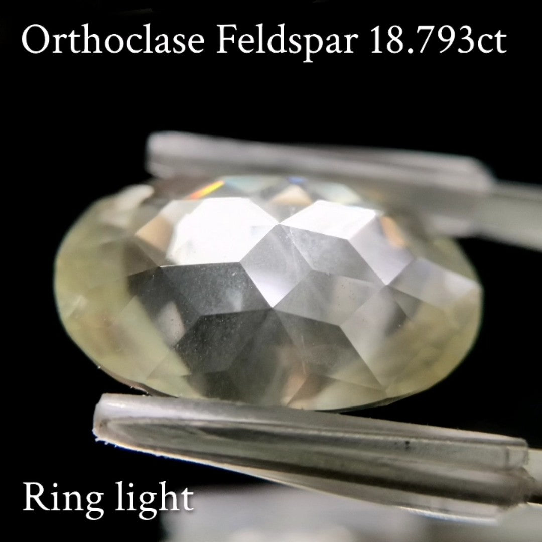 Orthoclase Feldspar 18.793ct / Sri Lanka