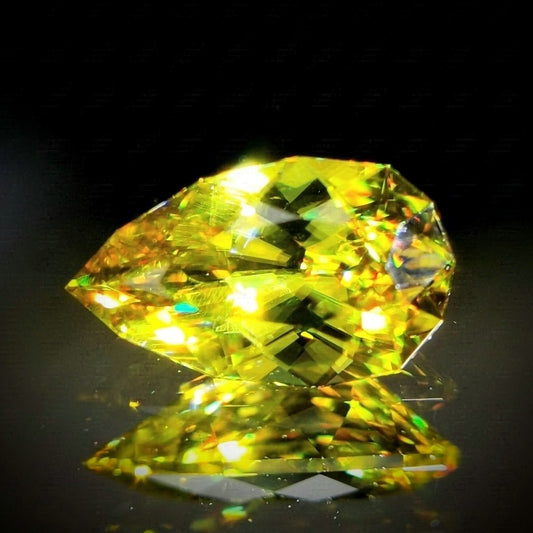【Trial】Sphene 0.59ct / Madagascar