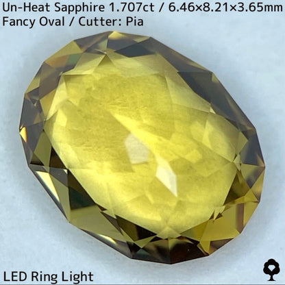 1.707ct unheated sapphire from Madagascar ★ The subtle greenish gold gives it a chic and gorgeous sparkle