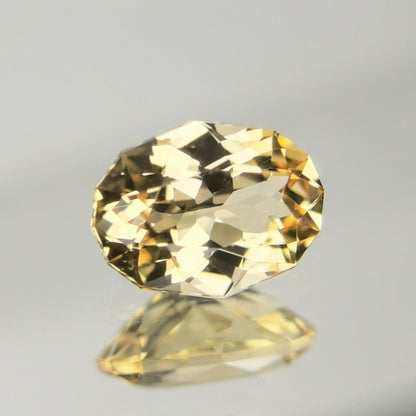 【Trial】Imperial Topaz 0.46ct / Brazil