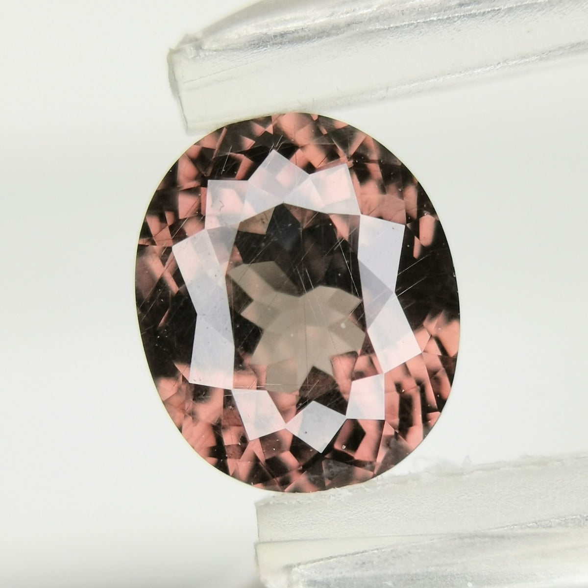 【Trial】Color Change Garnet 1.102ct / Tanzania