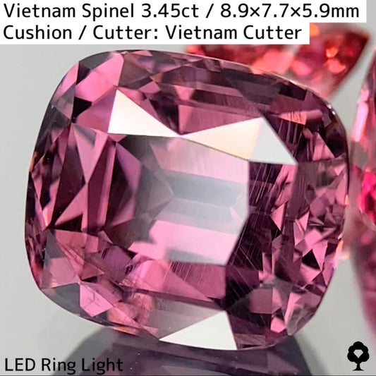 Spinel 3.45ct / Vietnam