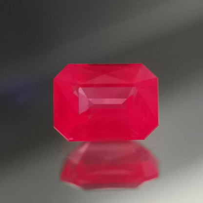 【Trial】“Pink Purple” Un-Heat Sapphire 0.414ct / Madagascar