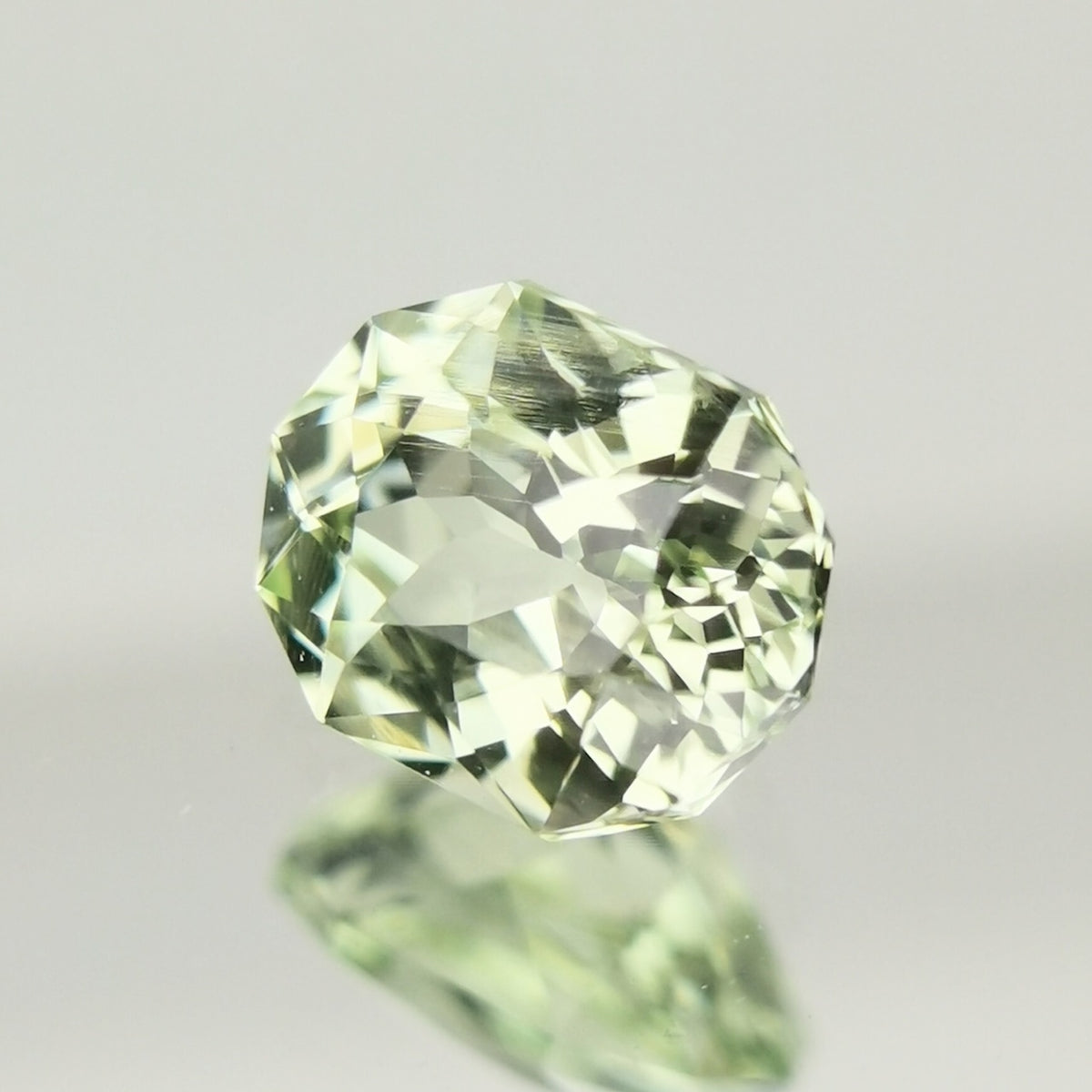 【Trial】Chrysoberyl 0.423ct / Sri Lanka