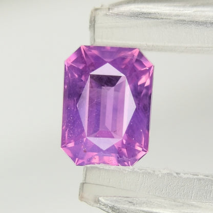 【Trial】“Pink Purple” Un-Heat Sapphire 0.414ct / Madagascar