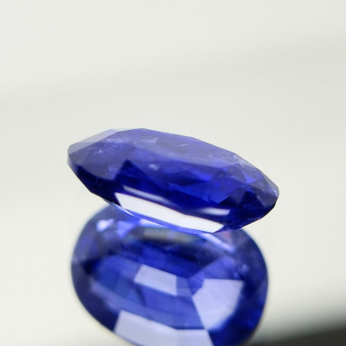 【Trial】Un-Heat Sapphire 0.625ct / Vietnam