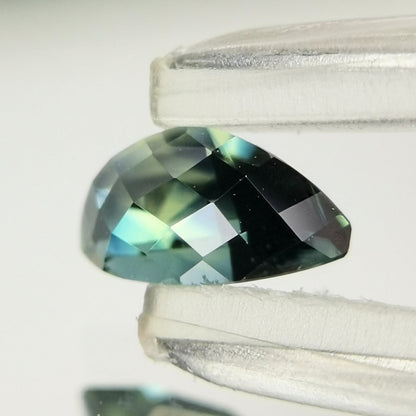 【Trial】“Chess Cut” Parti-Color Sapphire 0.444ct / Nigeria