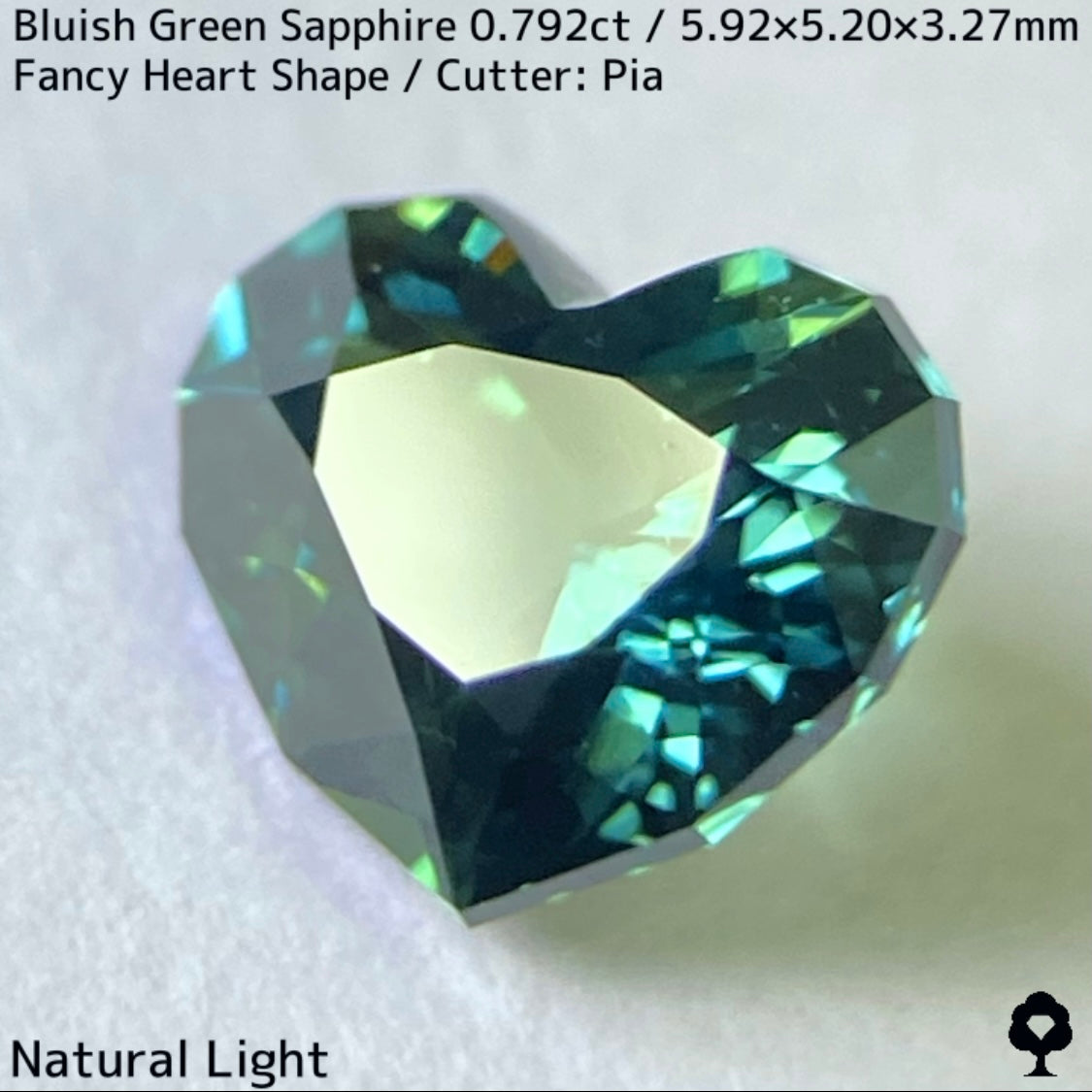 Bluish green sapphire 0.792ct ★ The deep bluish green and cute fancy heart shape are perfectly balanced