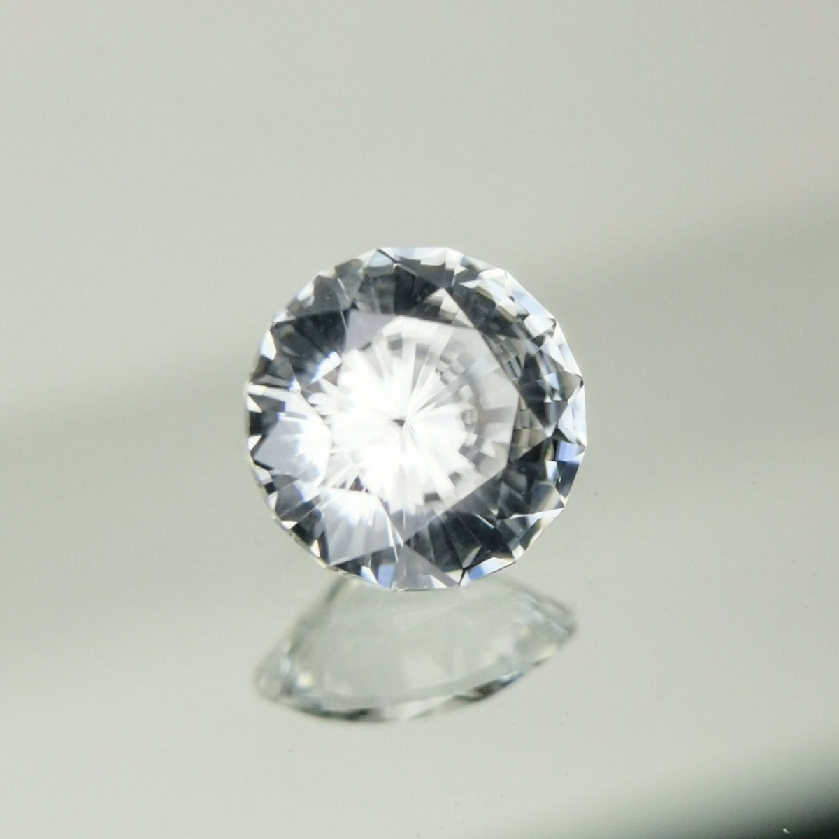 【Trial】Colorless Zircon 0.51ct / Cambodia