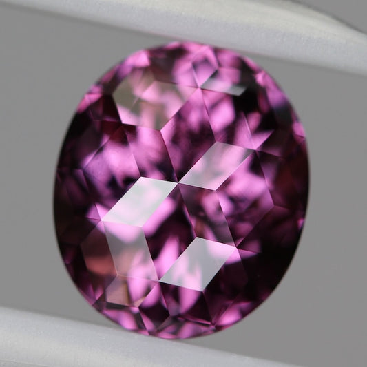 【Special item】Malaya Garnet 3.183ct / Tanzania