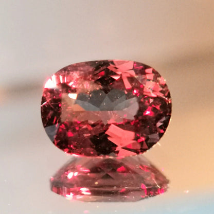 【Trial】Color Change Garnet 1.197ct / Tanzania