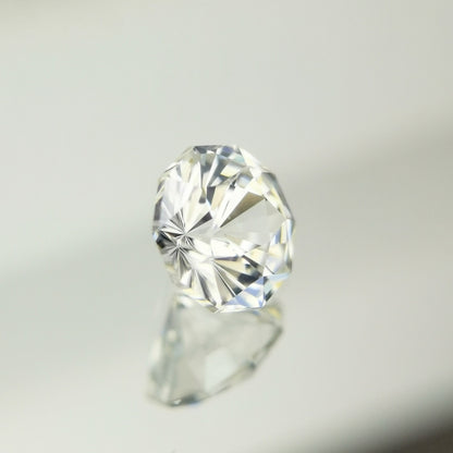 【Trial】Colorless Zircon 0.46ct / Cambodia