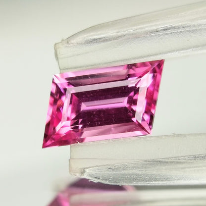 Neon Pink Spinel 0.449ct / Tanzania