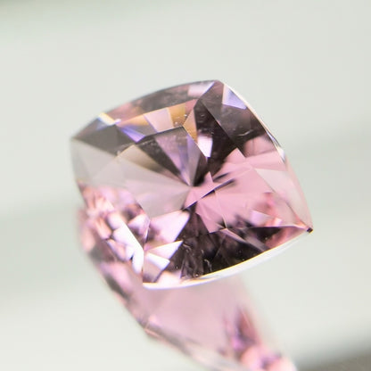 Tourmaline 1.969ct / Nigeria