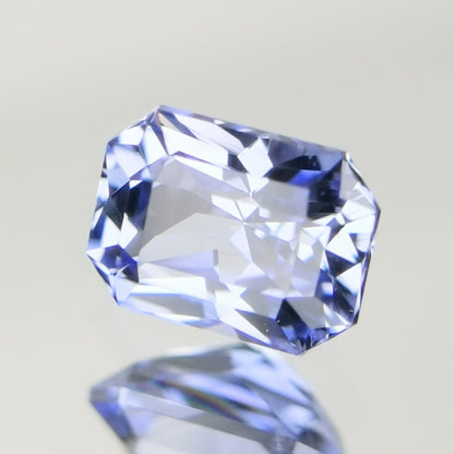 【Trial】Violetish Light Blue Sapphire 0.376ct / Sri Lanka