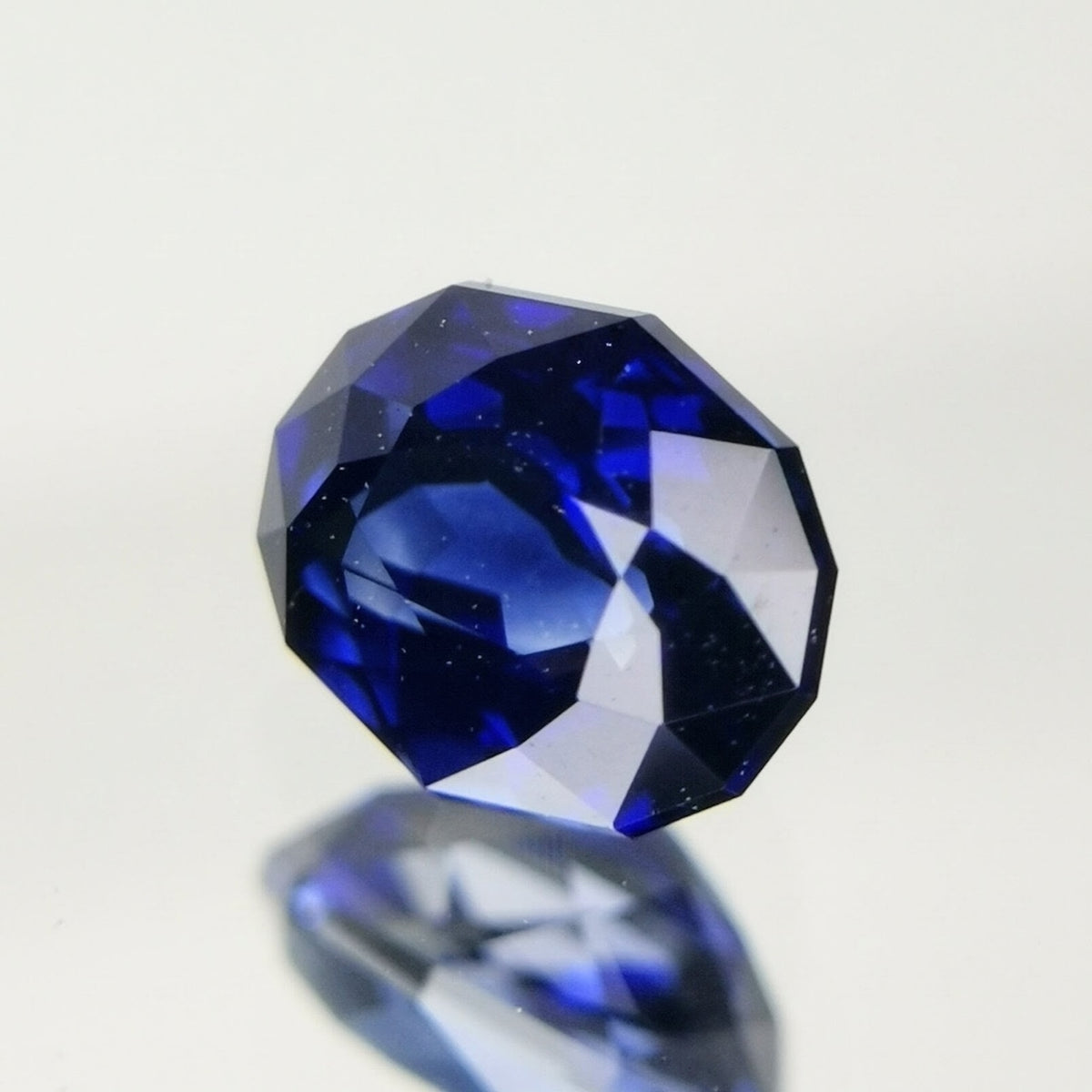 Blue Sapphire 0.554ct / Sri Lanka