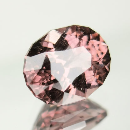 【Trial】Color Change Garnet 1.235ct / Tanzania