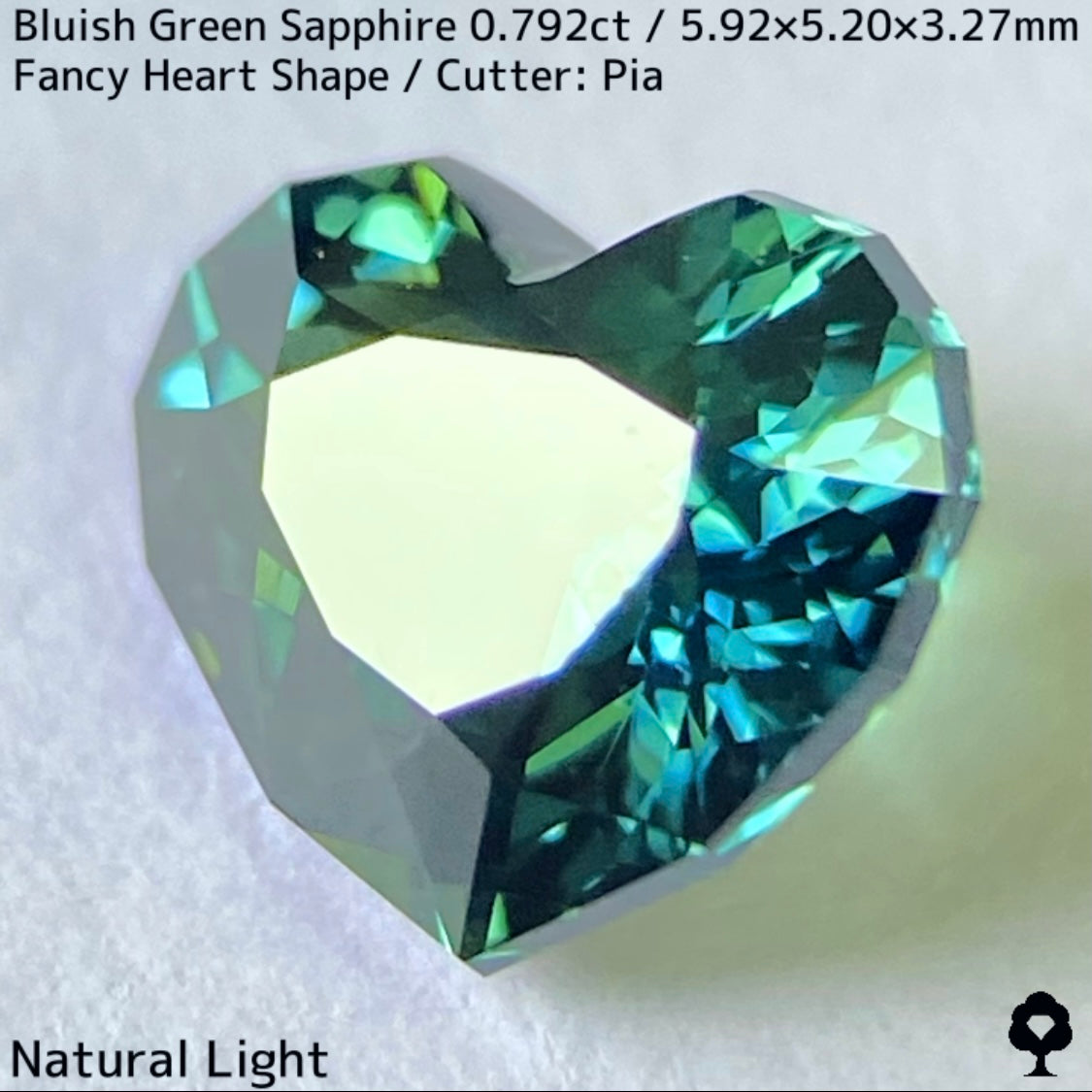 Bluish green sapphire 0.792ct ★ The deep bluish green and cute fancy heart shape are perfectly balanced