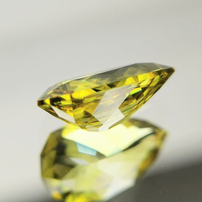 【Trial】Sphene 0.59ct / Madagascar