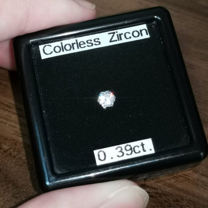 【Trial】“Snowflake” Colorless Zircon 0.39ct / Cambodia