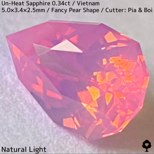 Un-Heat Sapphire 0.34ct / Vietnam