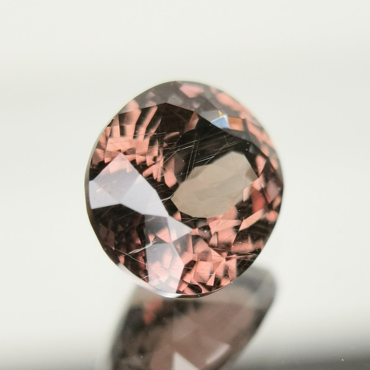 【Trial】Color Change Garnet 1.102ct / Tanzania