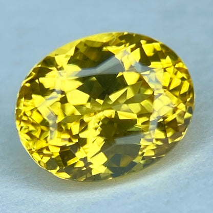 Un-Heat Yellow Sapphire 1.080ct / Kanchanaburi