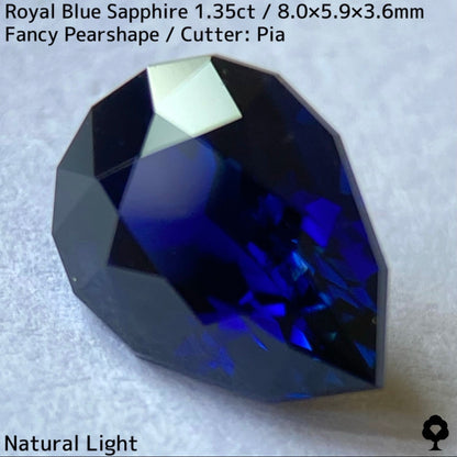Royal Blue Sapphire 1.35ct / Thailand