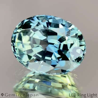 Un-Heat Parti-Color Sapphire 1.944ct / Kanchanaburi (Thailand)