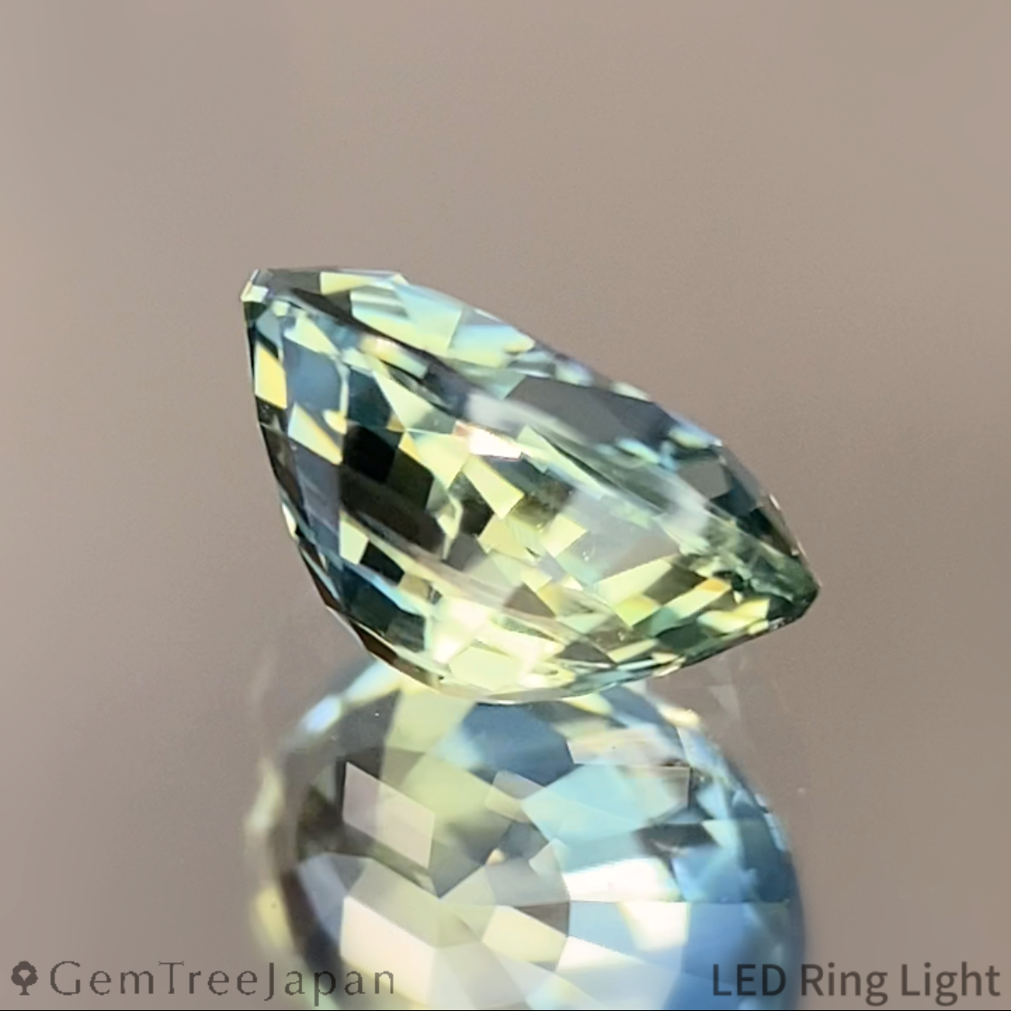 Parti-Color Sapphire 1.142ct / Kanchanaburi (Thailand)