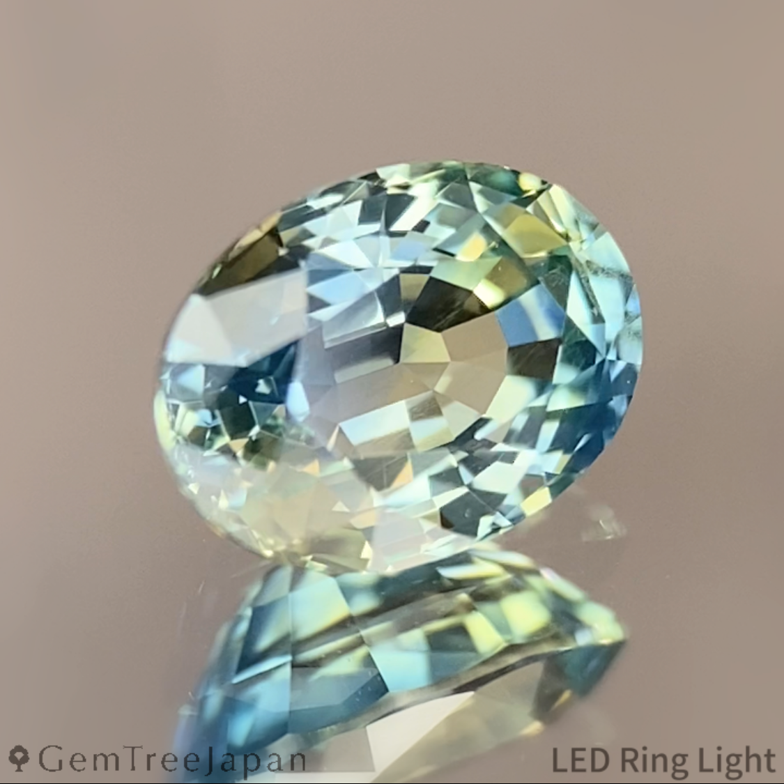 Parti-Color Sapphire 1.142ct / Kanchanaburi (Thailand)