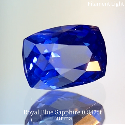 Royal Blue Sapphire 0.847ct / Burma