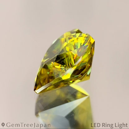 【Trial Price】Greenish Yellow Sphene 1.13ct / Madagascar