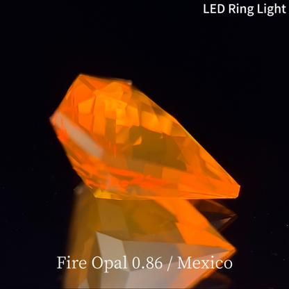 Fire Opal 0.86ct / Mexico