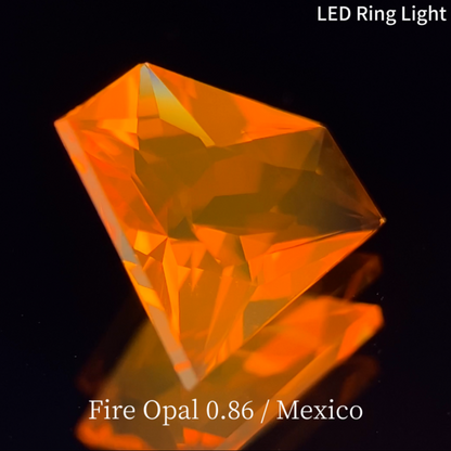 Fire Opal 0.86ct / Mexico