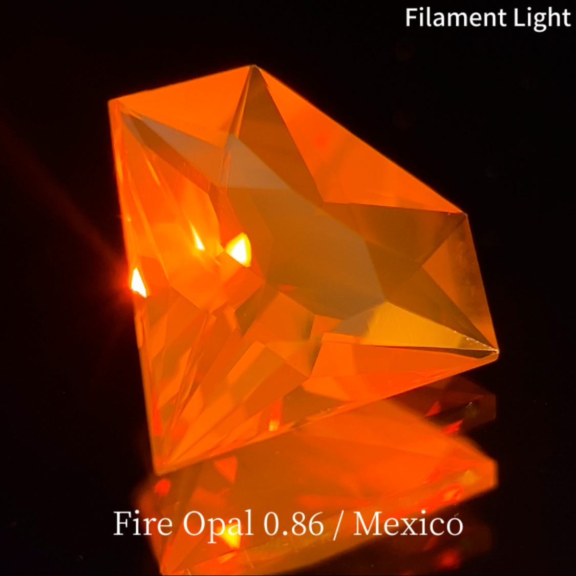 Fire Opal 0.86ct / Mexico