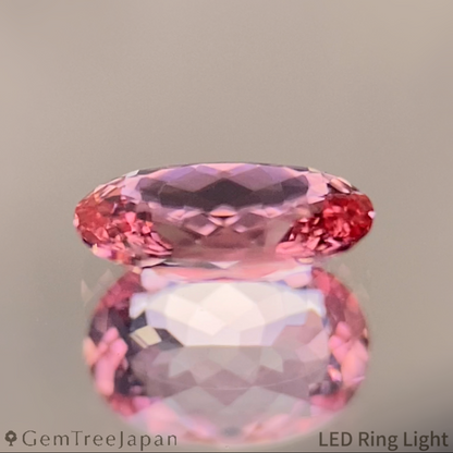 Padparadscha Sapphire 0.415ct / Sri Lanka