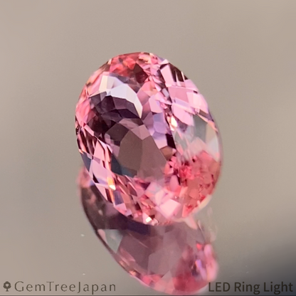 Padparadscha Sapphire 0.415ct / Sri Lanka