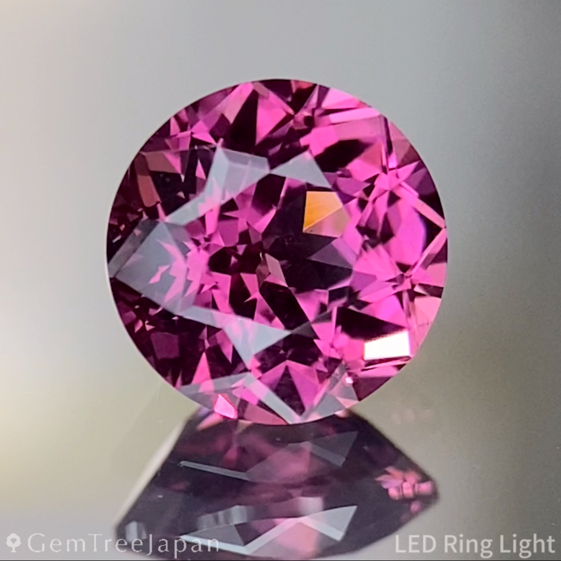 Malaya Garnet (Pyralspite) 1.200ct / Tanzania