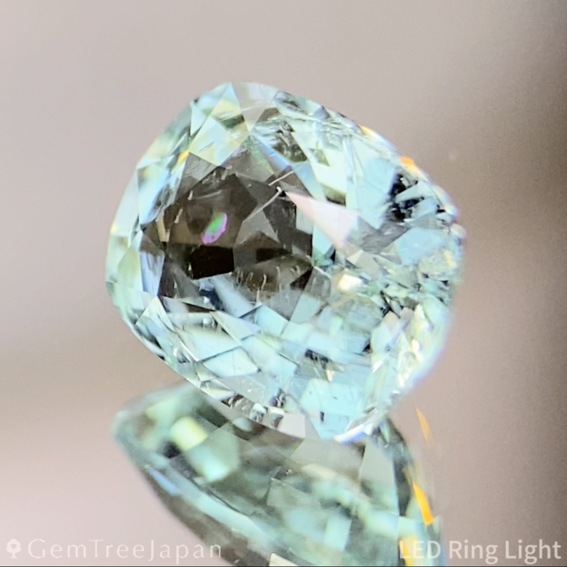 Light Green Tourmaline 1.062ct / Vietnam