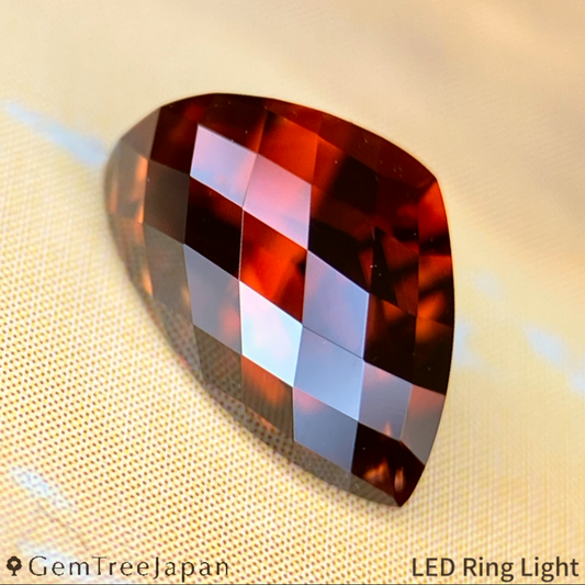 Redish Orange Zircon 1.786ct / Tanzania
