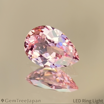 Padparadscha Sapphire 0.426ct / Sri Lanka