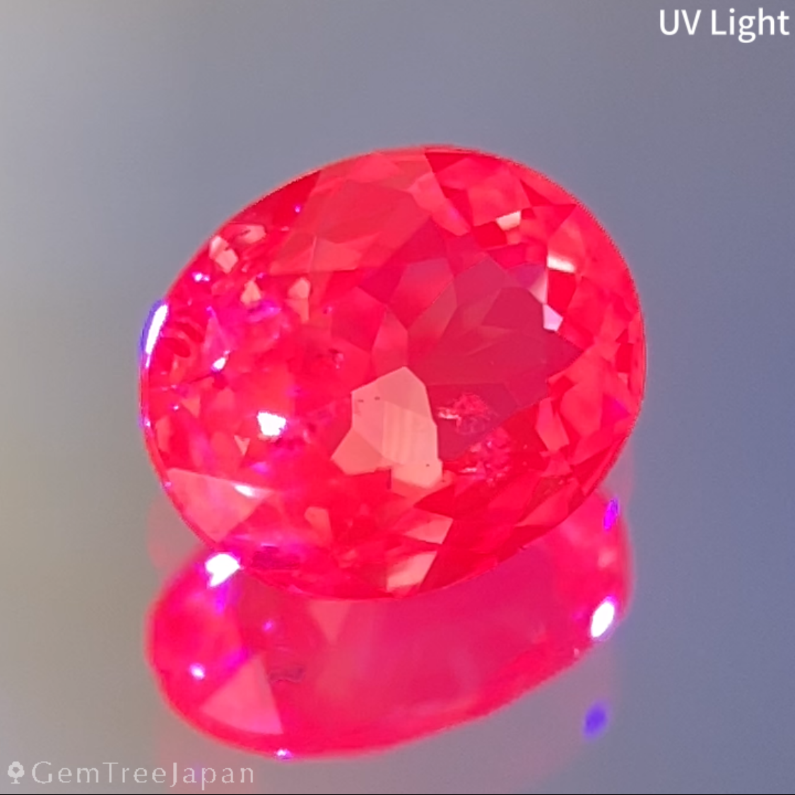 Un-Heat Padparadscha Sapphire 0.469ct / Sri Lanka