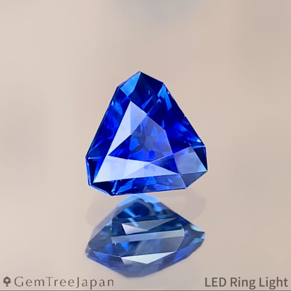 Cornflower Blue Sapphire 0.602ct / Sri Lanka