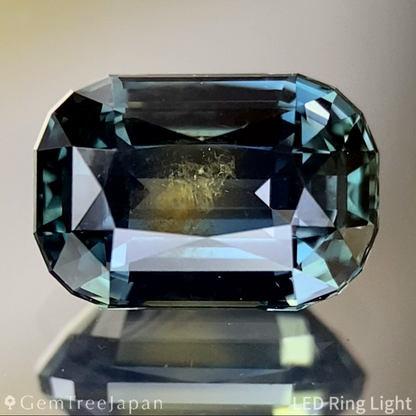 Un-Heat Color Change Sapphire 1.57ct / Tanzania