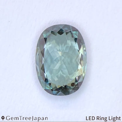 UV Tenebrescent Zircon 1.183ct / Cambodia