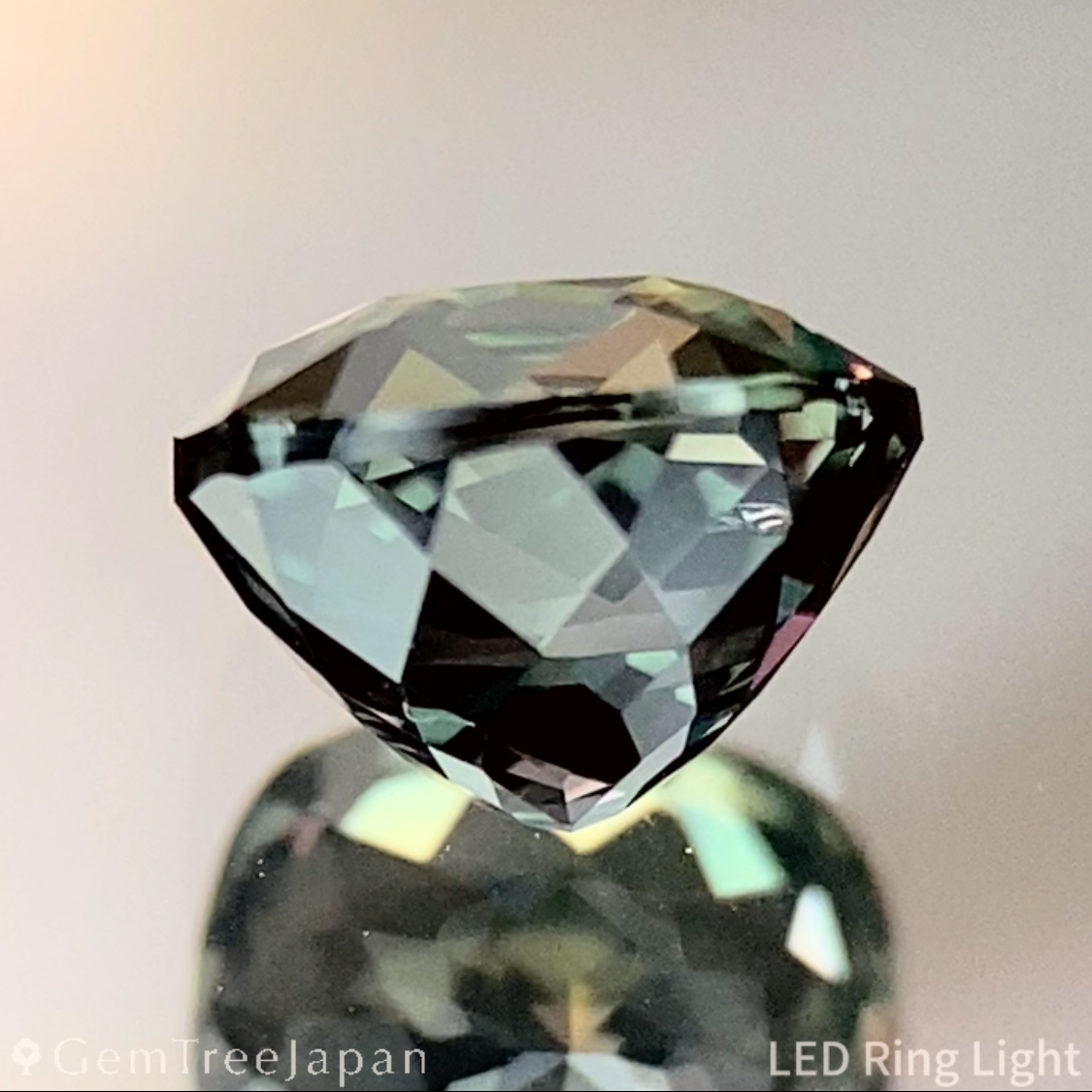 Un-Heat Color Change Sapphire 1.14ct / Tanzania
