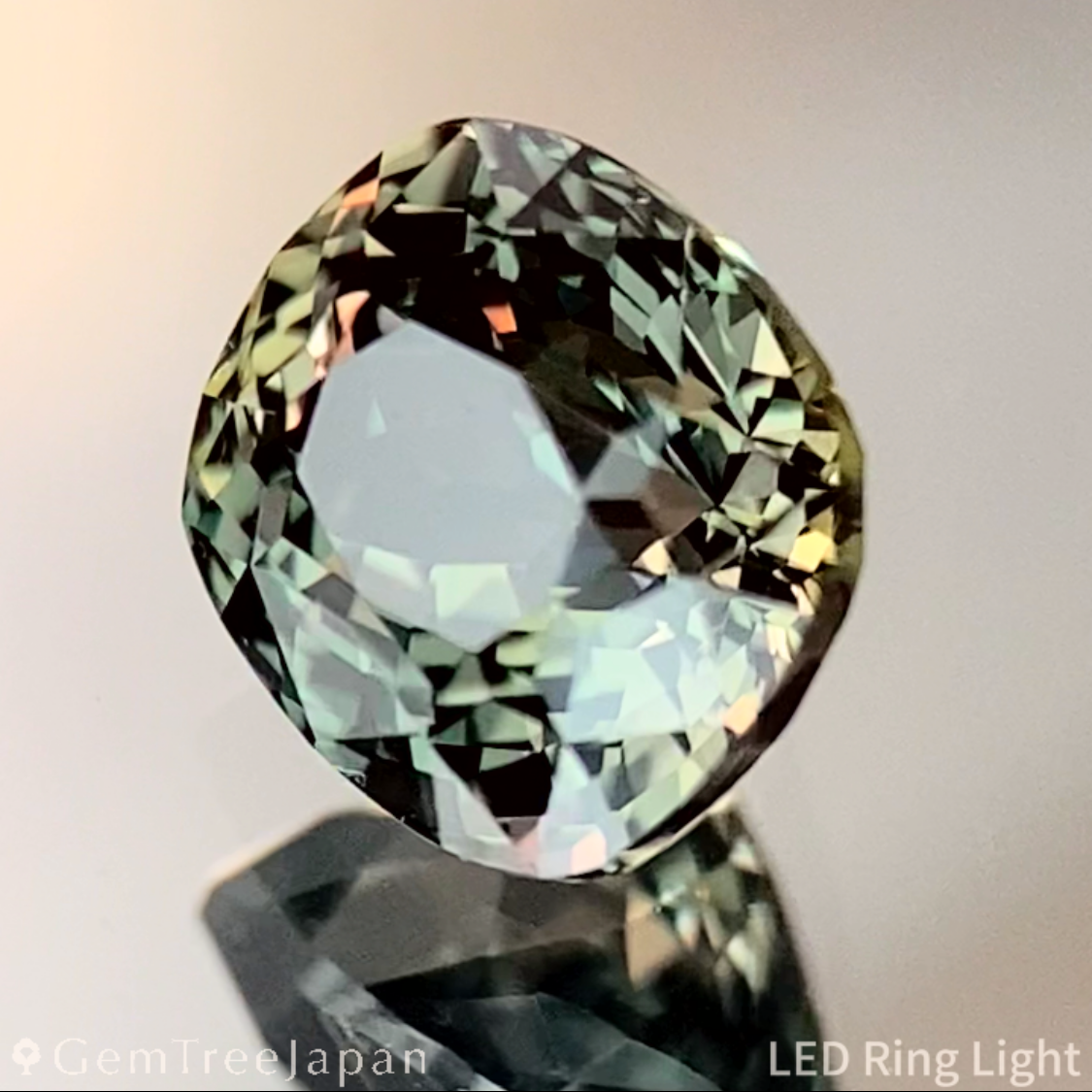Un-Heat Color Change Sapphire 1.14ct / Tanzania